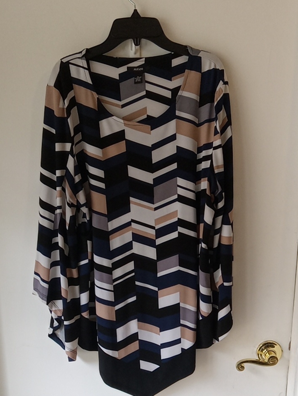 Alfani Geometric Tunic